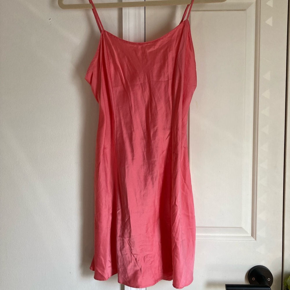 Victoria’s Secret vtg pink silk slip dress